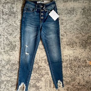 NWT! Kancan High Rise Ankle Skinny Distressed Denim Jeans | Size 1/24